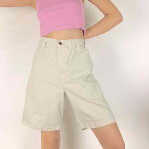 Geoffrey Beene Women's Cream Shorts